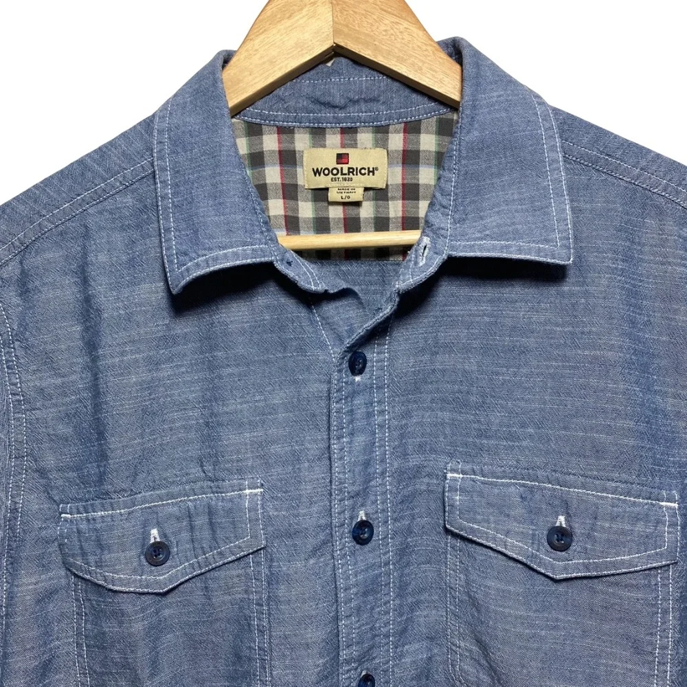Woolrich Men's Chambray Short Sleeve Button Down Shirt Size Large - Picture 3 of 8